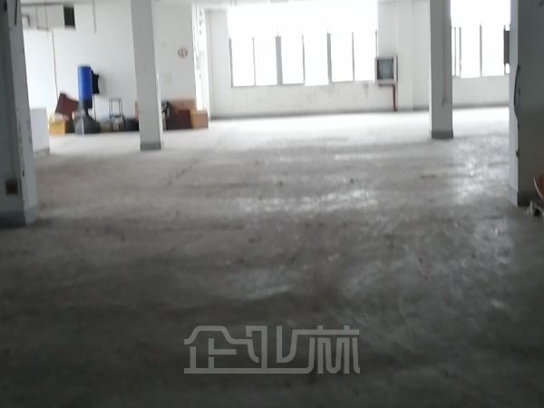 厂房正门图