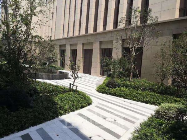 厂房正门图