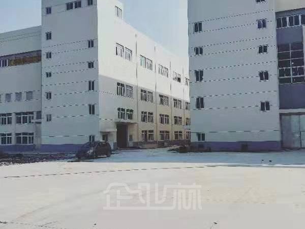 出租：江苏常熟5200平多层厂房，可分，可吹膜、注塑、有气味