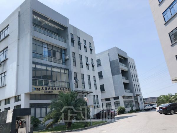 厂房正门图