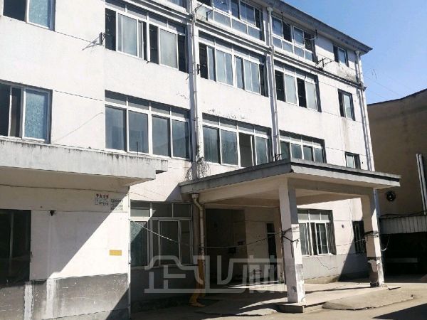 厂房正门图