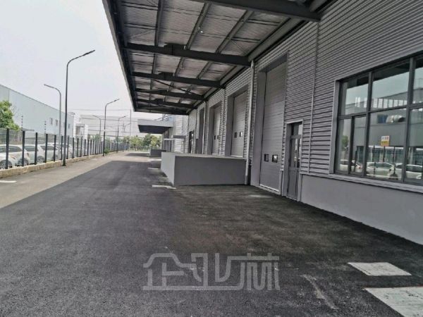厂房内饰图