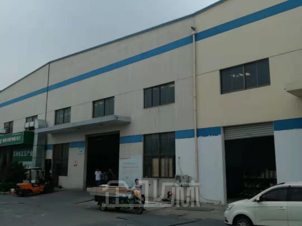 苏州新区枫桥1500平单层可架行车厂房出租