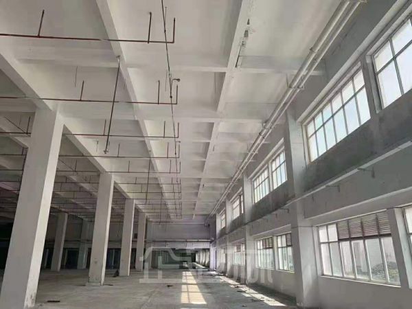 厂房正门图