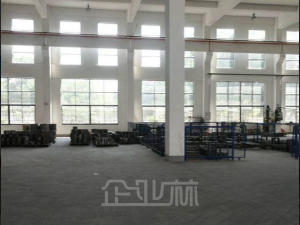 厂房正门图