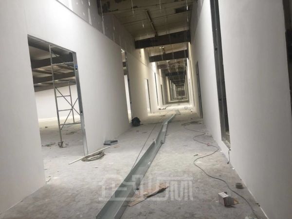 厂房正门图