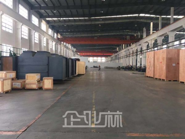 厂房正门图