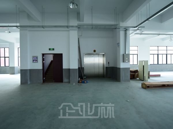 厂房正门图