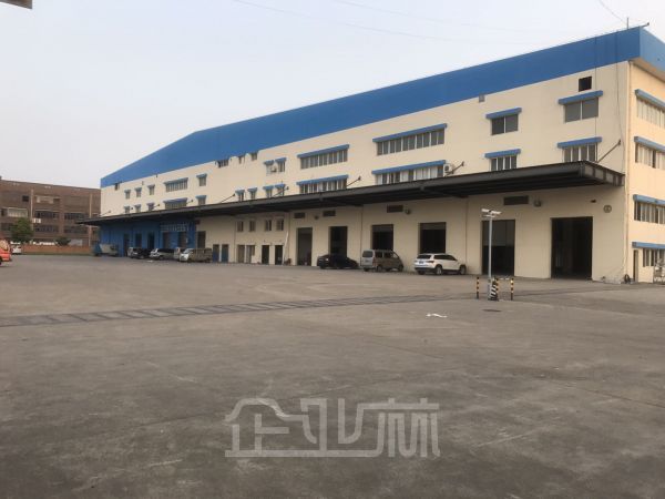 厂房正门图