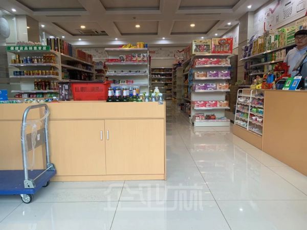办公正门图