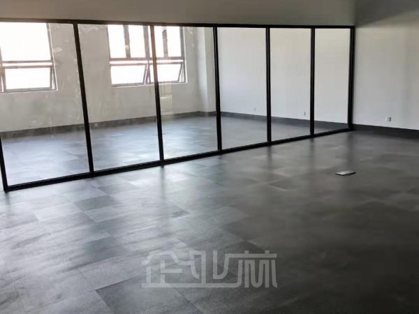 厂房正门图