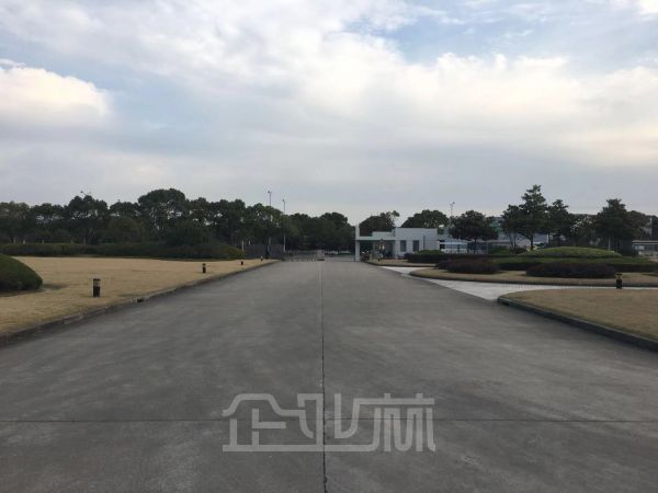 仓库正门图