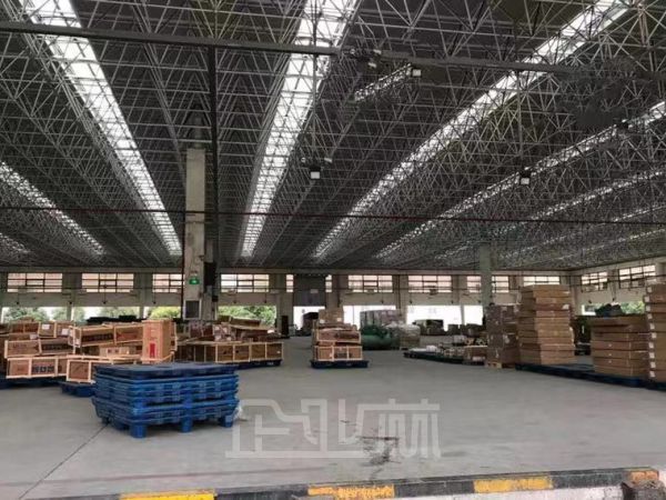 仓库正门图