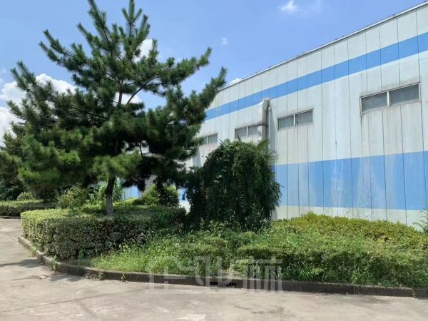 厂房正门图