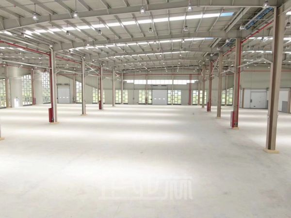 昆山 吴江经济开发区 一局二火车头厂房6100平 10米 价格便宜