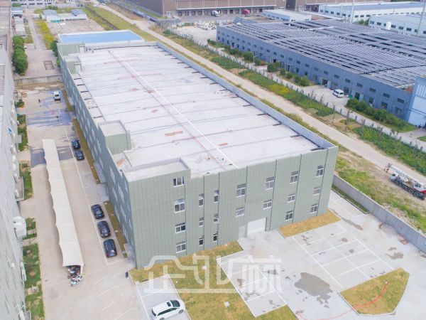 厂房正门图