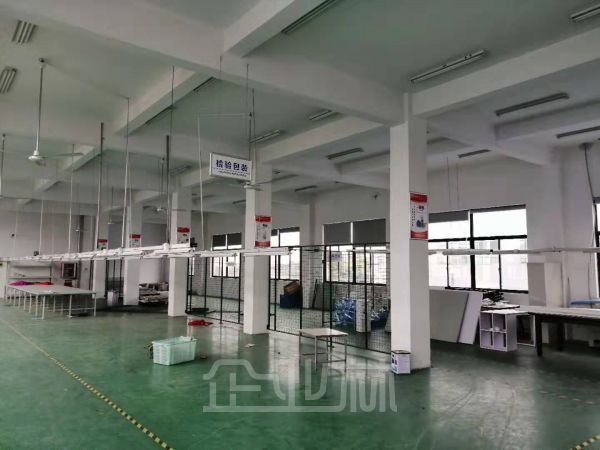厂房正门图
