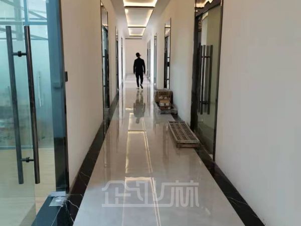 厂房正门图