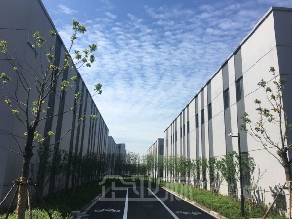湖州吴兴区1500平三层电子厂房对外出售    报价3900元/平米
