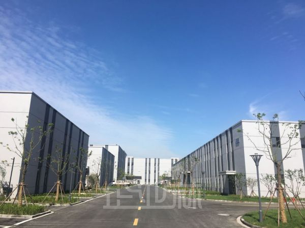 湖州吴兴区2300平双层机械厂房对外出售   报价4300元/平米