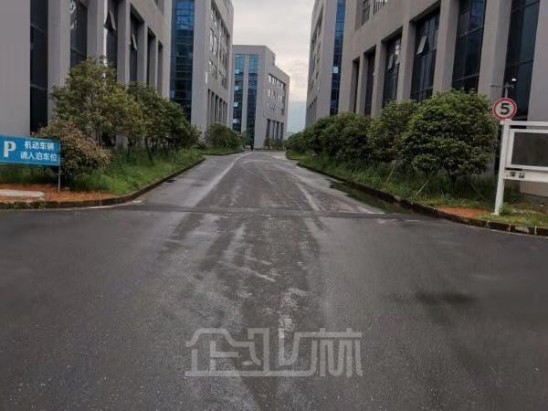 厂房正门图