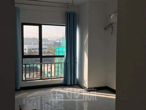 厂房正门图