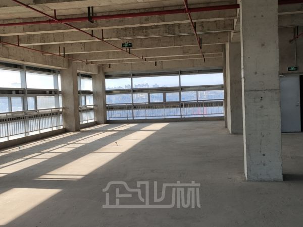 厂房内饰图