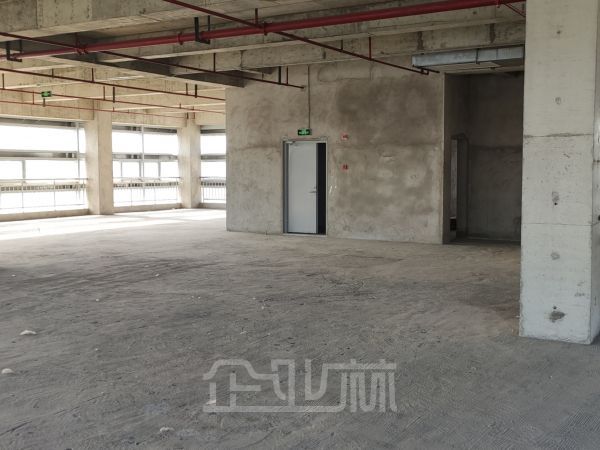 厂房正门图