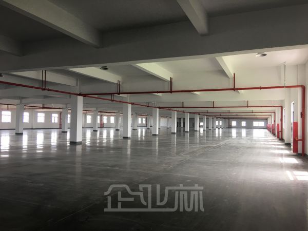 厂房正门图