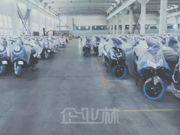 厂房正门图