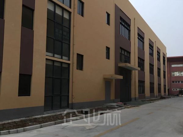 松江区 唯一可做家具 印刷厂房 两栋多层9100平 可分租