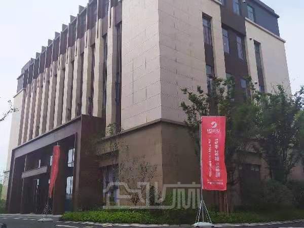 厂房正门图