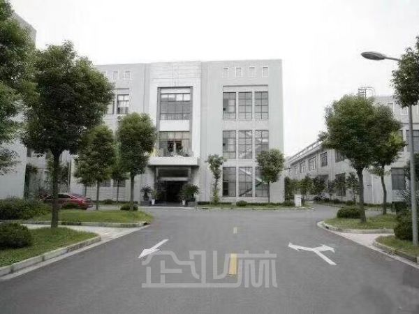 康桥 地铁口 104板块独栋三层厂房4617平 可整租 可分层租