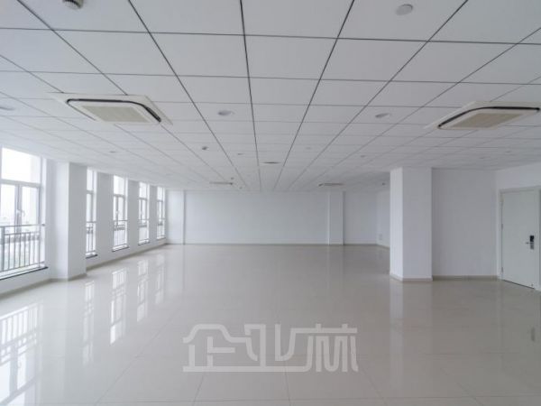 厂房正门图