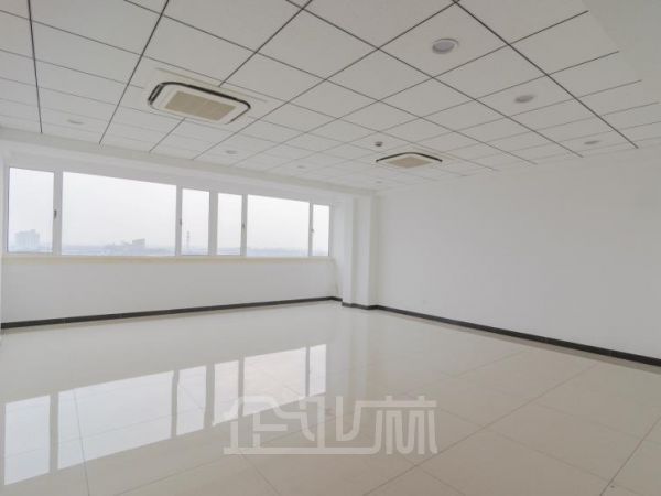 厂房正门图