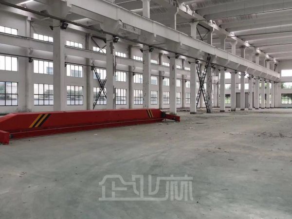 厂房正门图