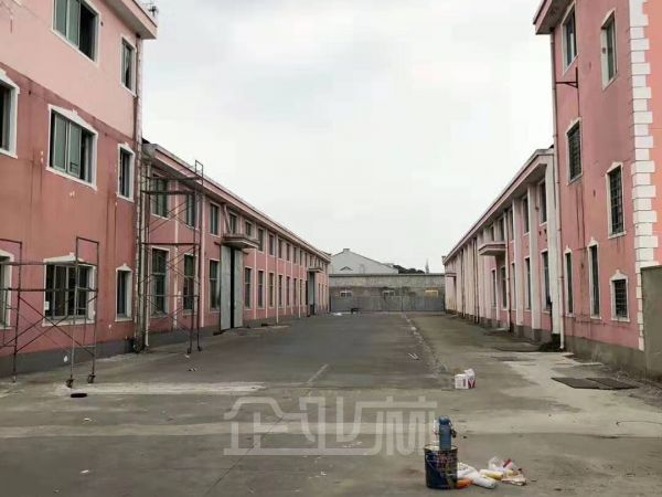 厂房正门图