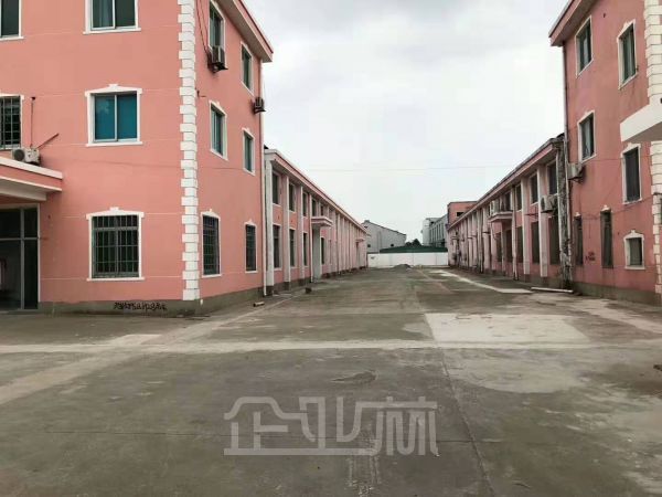 厂房正门图