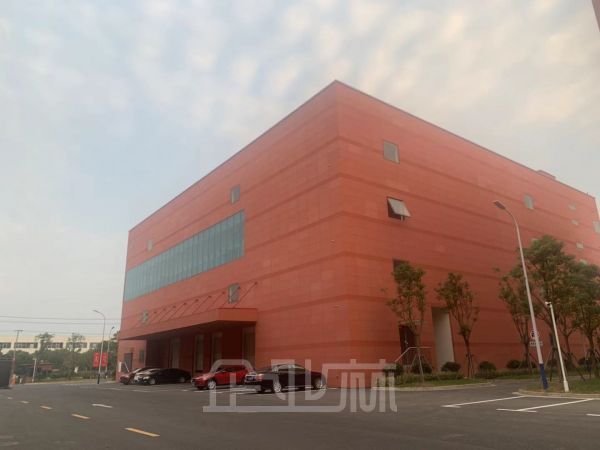 厂房正门图