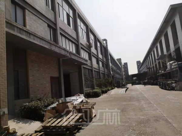 厂房正门图