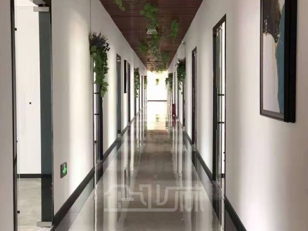 厂房内饰图