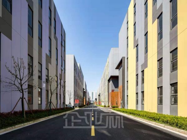 厂房正门图