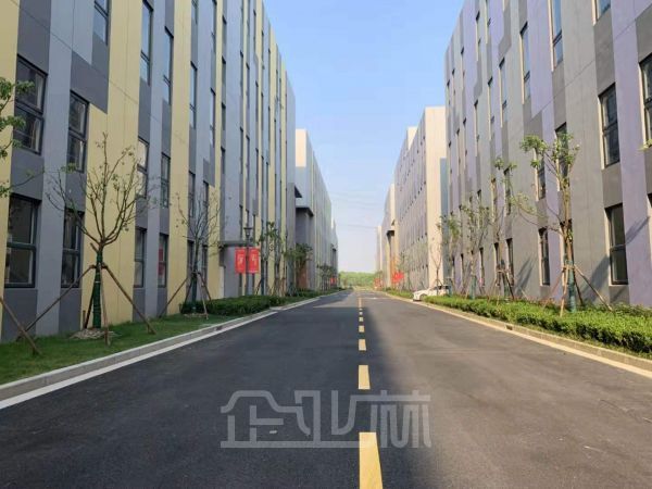 厂房正门图