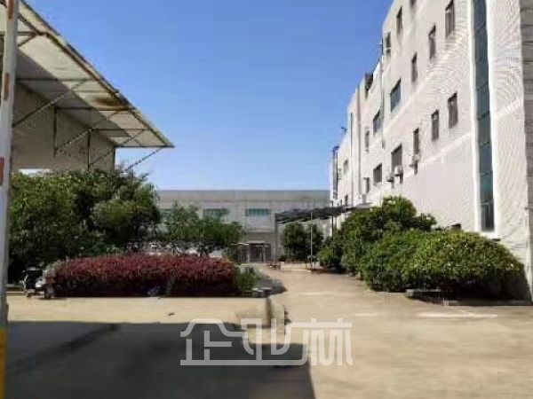 出租：南京江宁区7570平 多层厂房 可租可售 每层2000平 共4层 价格1元每平天 好谈！！