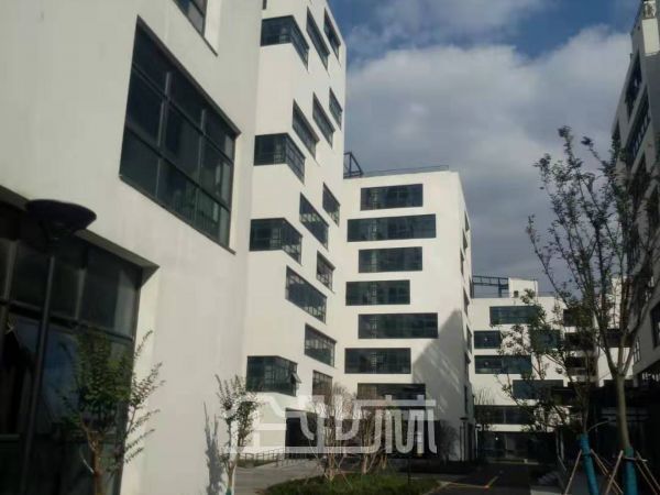 厂房正门图