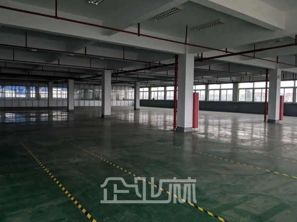 厂房正门图