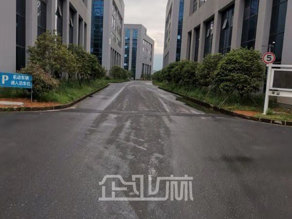 厂房正门图