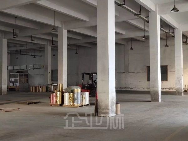 厂房正门图