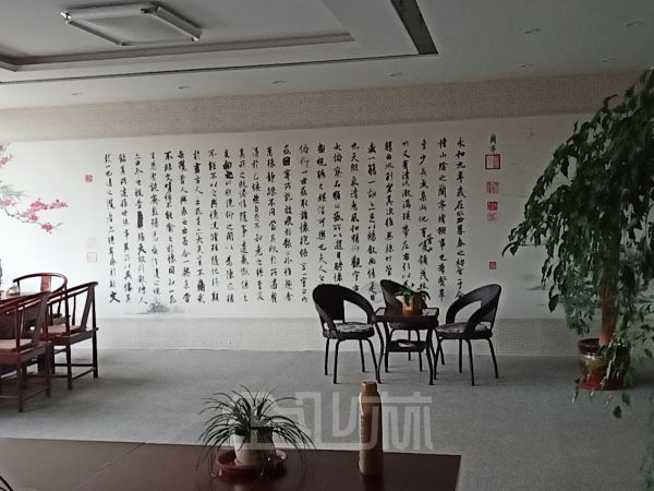 厂房正门图
