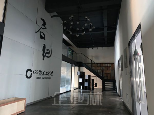 厂房正门图